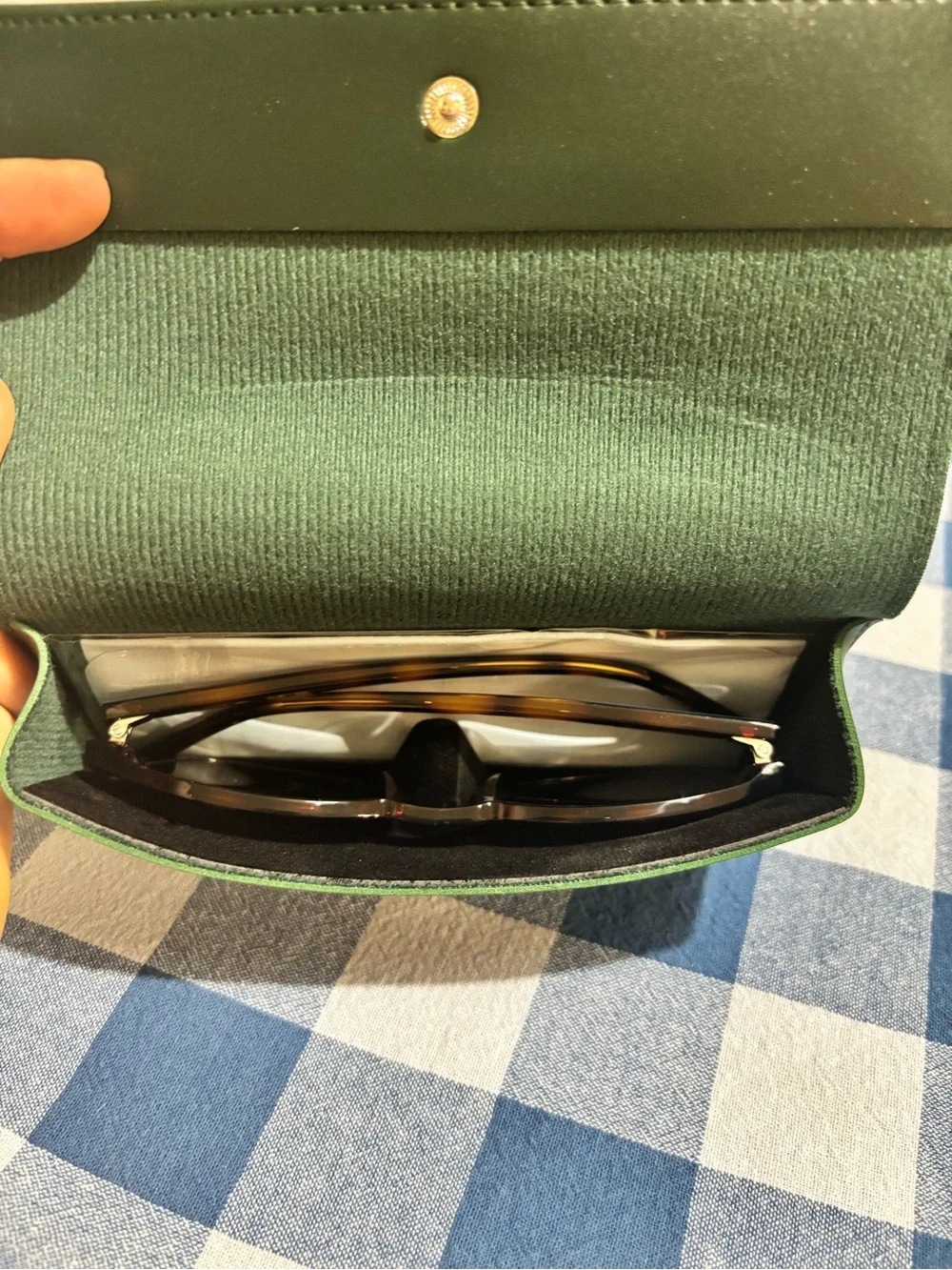 New Brown  Tortoise Polarized Sunglasses - Lacoste Unisex